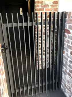 Contemporary Single Flat Bar Steel Gate